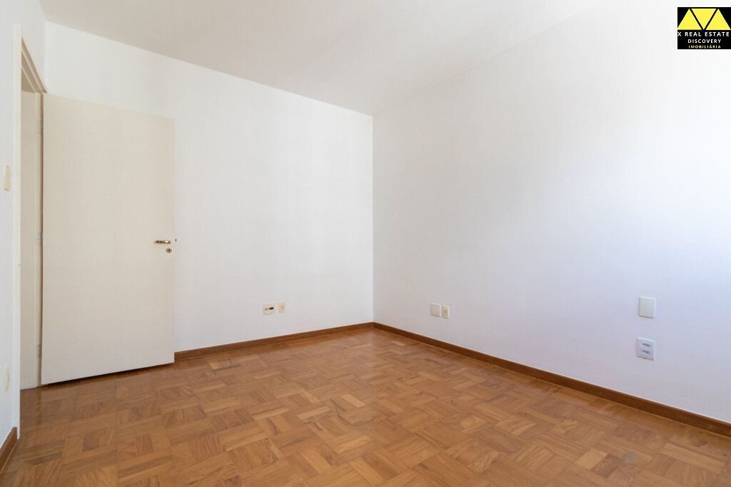 Apartamento à venda com 3 quartos, 140m² - Foto 34