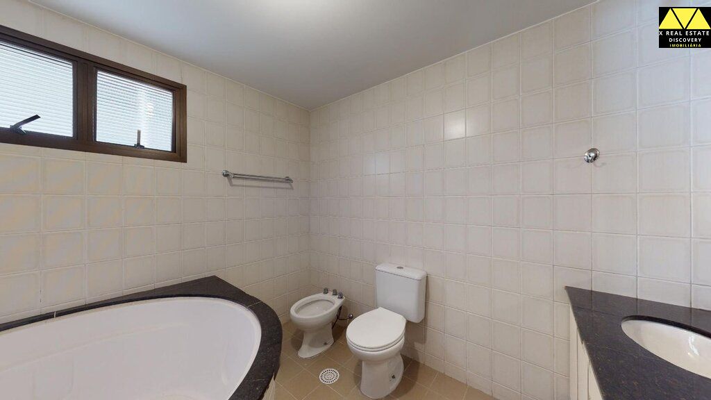 Apartamento à venda com 4 quartos, 196m² - Foto 28