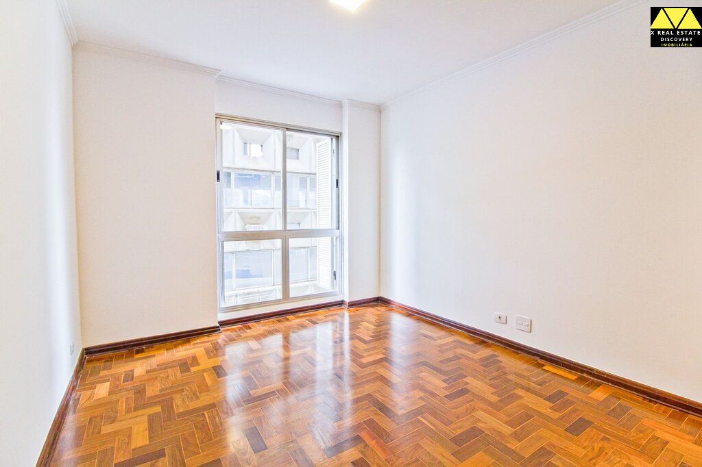 Apartamento à venda com 3 quartos, 116m² - Foto 19