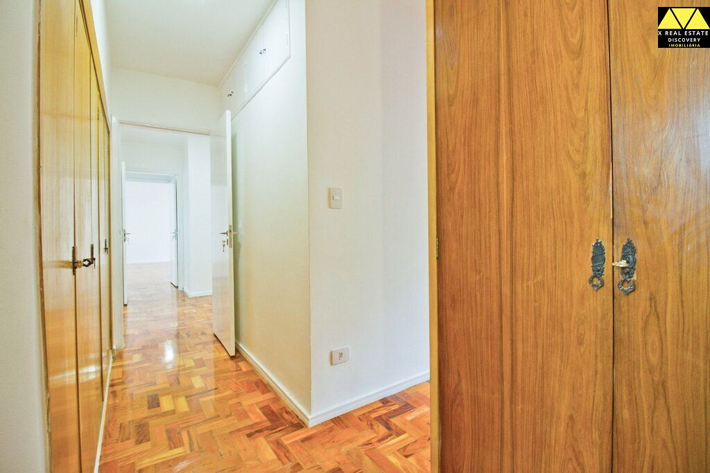 Apartamento à venda com 3 quartos, 134m² - Foto 5