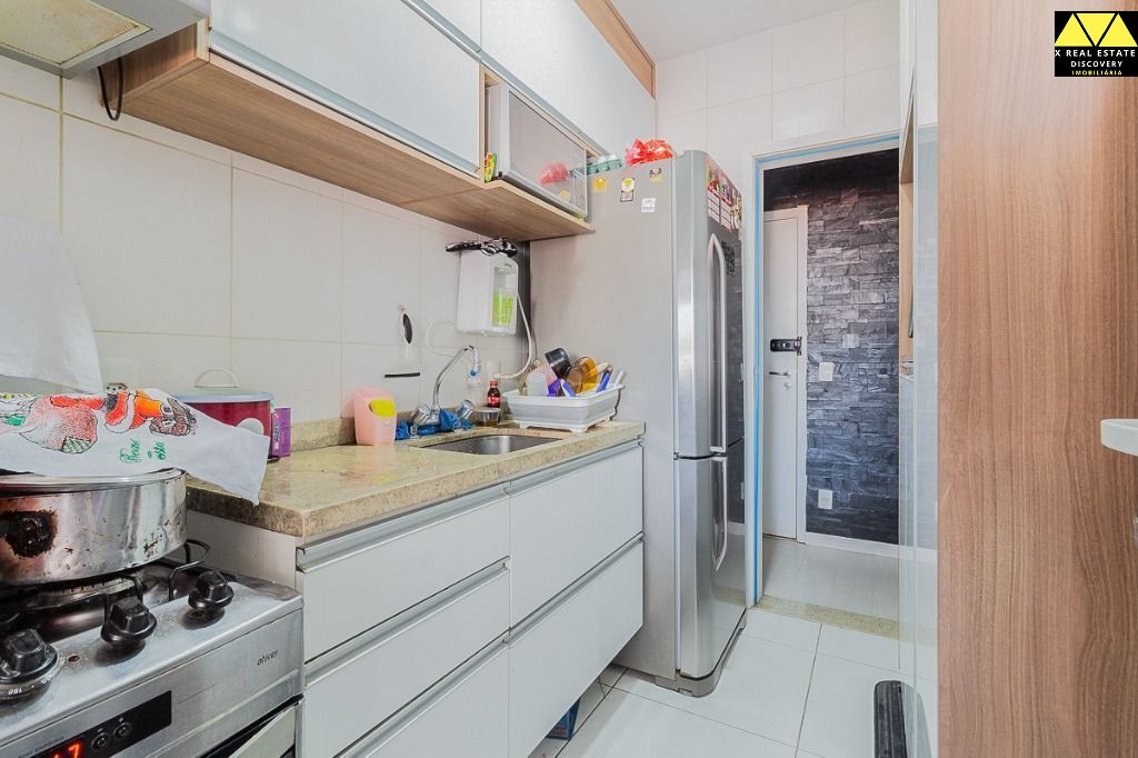 Apartamento à venda com 2 quartos, 76m² - Foto 7