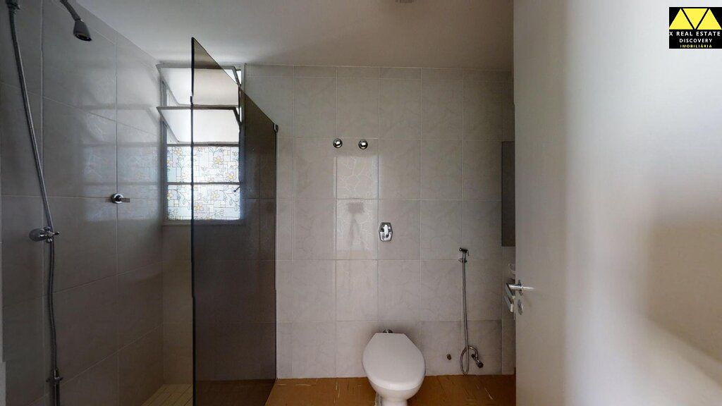 Apartamento à venda com 3 quartos, 110m² - Foto 2