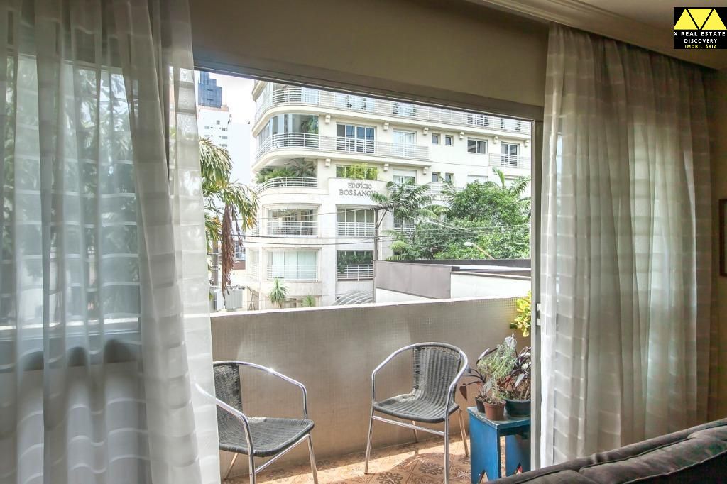 Apartamento à venda com 3 quartos, 198m² - Foto 4