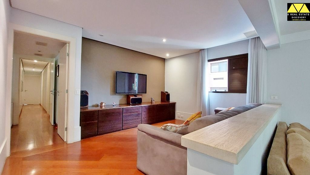 Apartamento à venda com 4 quartos, 246m² - Foto 14