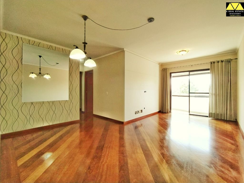 Apartamento à venda com 3 quartos, 83m² - Foto 1