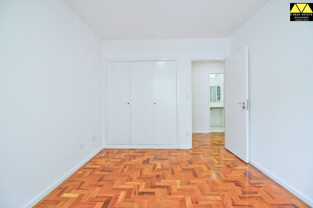 Apartamento à venda com 3 quartos, 134m² - Foto 12