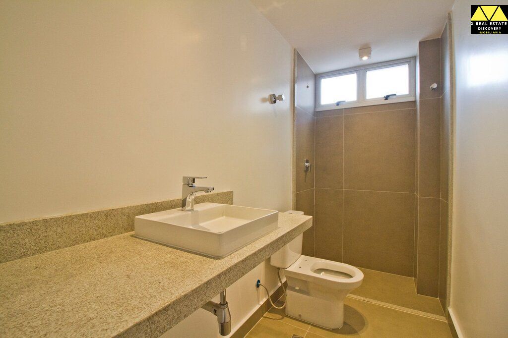 Apartamento à venda com 2 quartos, 67m² - Foto 2