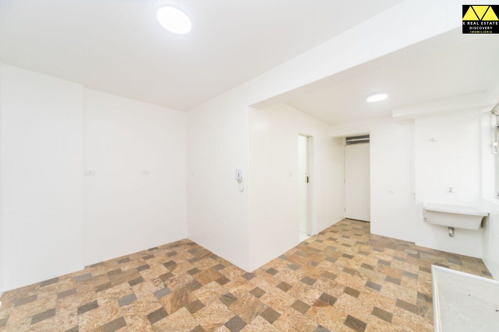 Apartamento à venda com 3 quartos, 145m² - Foto 28