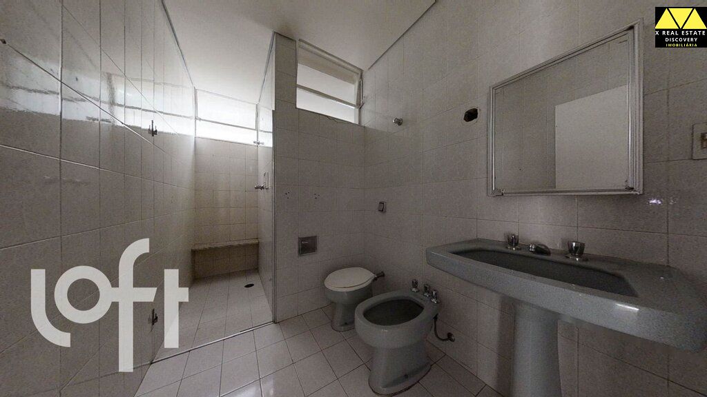 Apartamento à venda com 3 quartos, 172m² - Foto 2