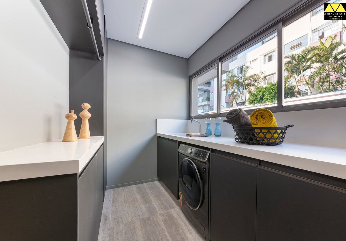 Apartamento à venda com 3 quartos, 207m² - Foto 6