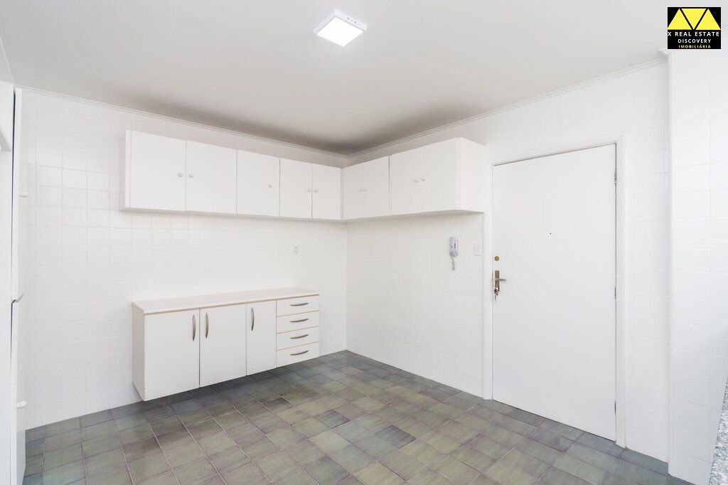 Apartamento, 3 quartos, 158 m² - Foto 2