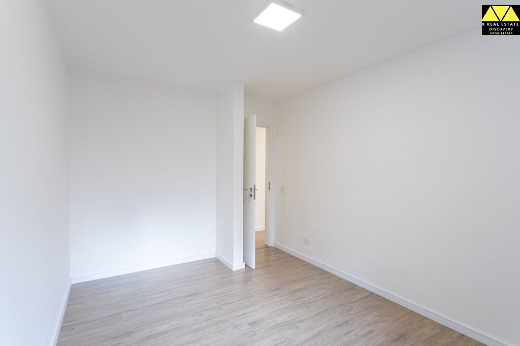 Apartamento à venda com 3 quartos, 175m² - Foto 10