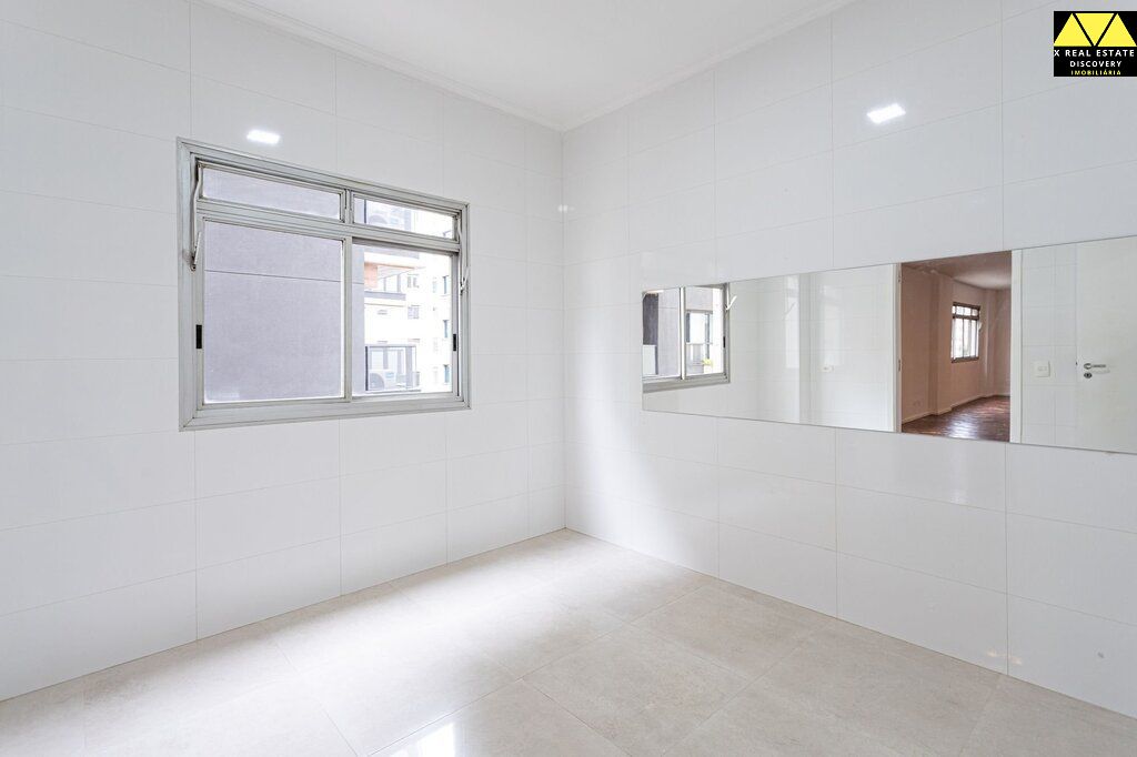 Apartamento à venda com 3 quartos, 187m² - Foto 35