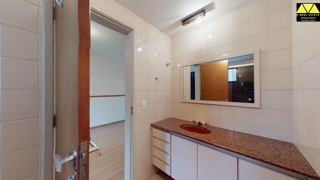 Apartamento à venda com 4 quartos, 196m² - Foto 16