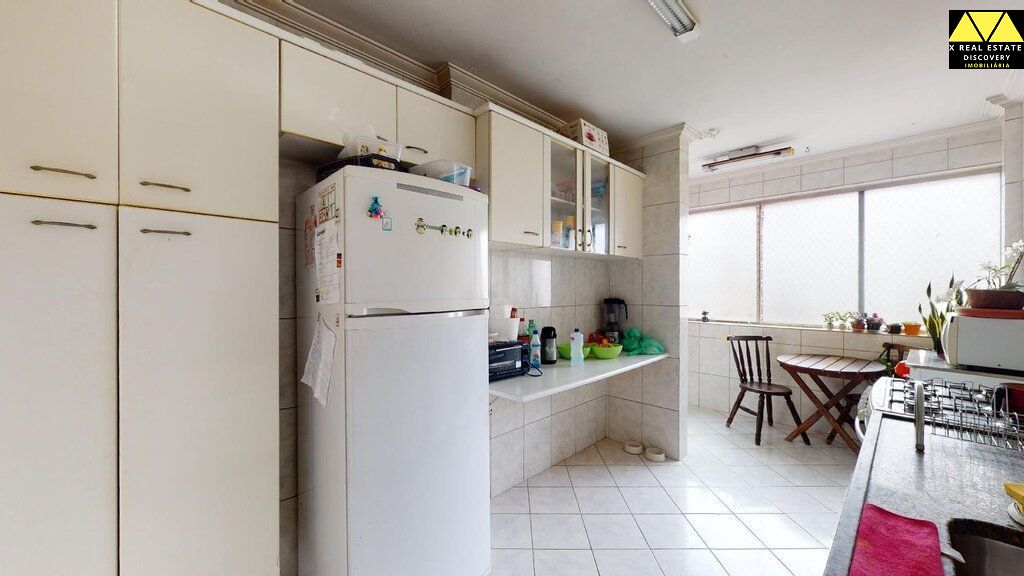 Apartamento à venda com 3 quartos, 98m² - Foto 23