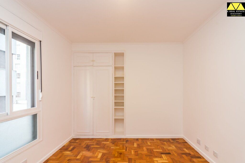 Apartamento à venda com 3 quartos, 189m² - Foto 14