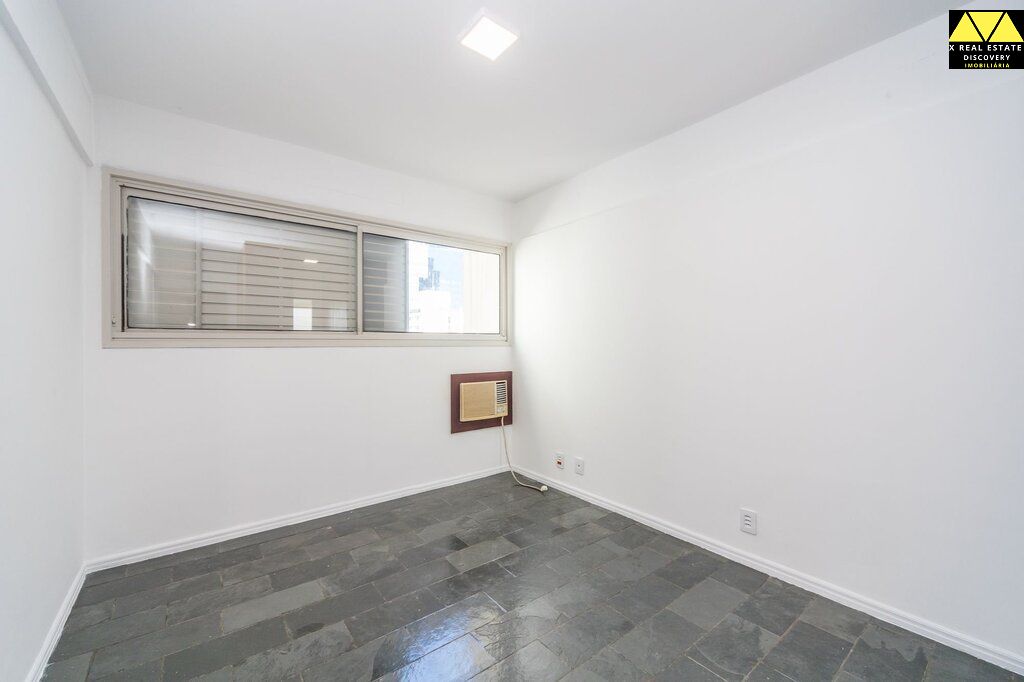 Apartamento à venda com 3 quartos, 121m² - Foto 25