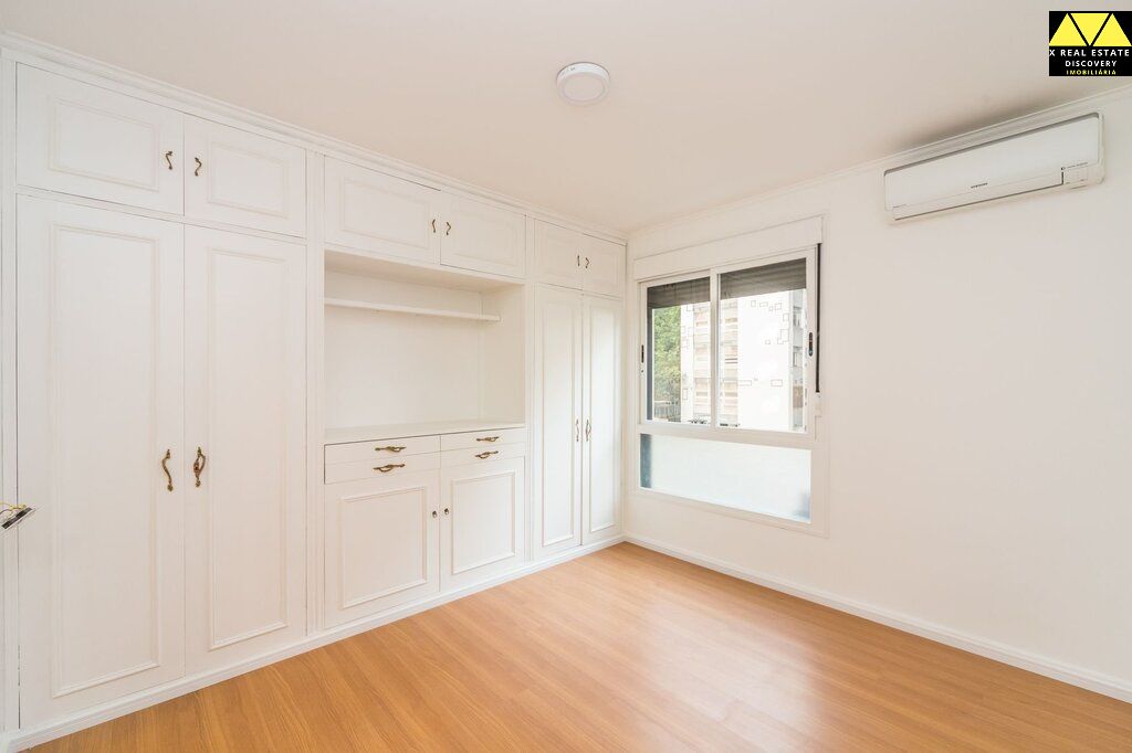 Apartamento à venda com 3 quartos, 189m² - Foto 3