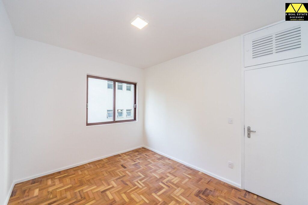 Apartamento à venda com 2 quartos, 88m² - Foto 2