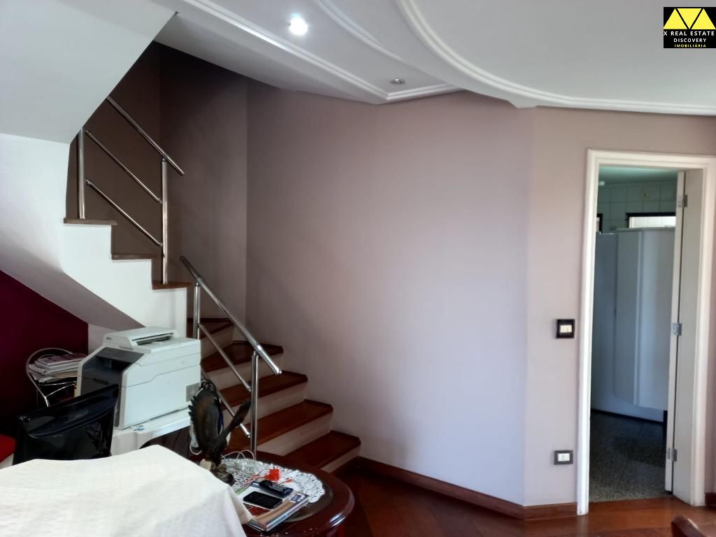 Cobertura à venda com 3 quartos, 214m² - Foto 10