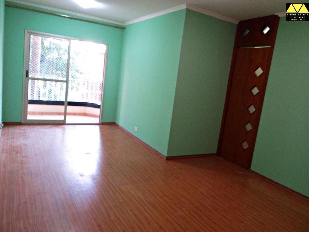 Apartamento à venda com 3 quartos, 65m² - Foto 2