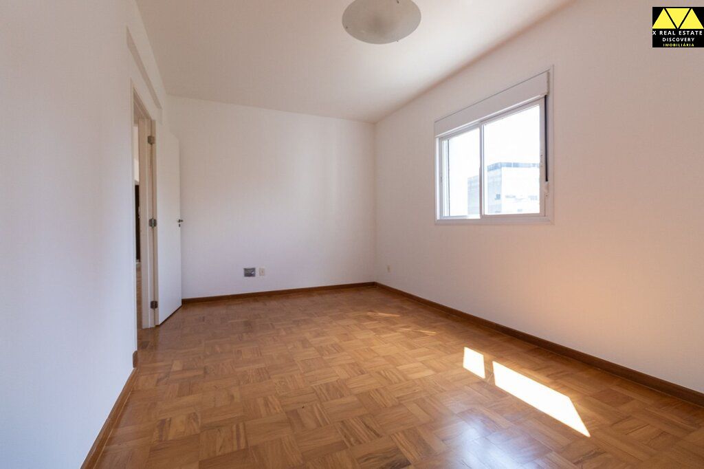 Apartamento à venda com 3 quartos, 140m² - Foto 45