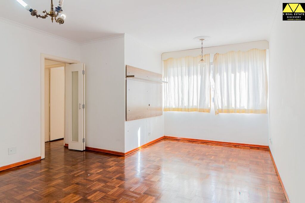 Apartamento à venda com 3 quartos, 104m² - Foto 1