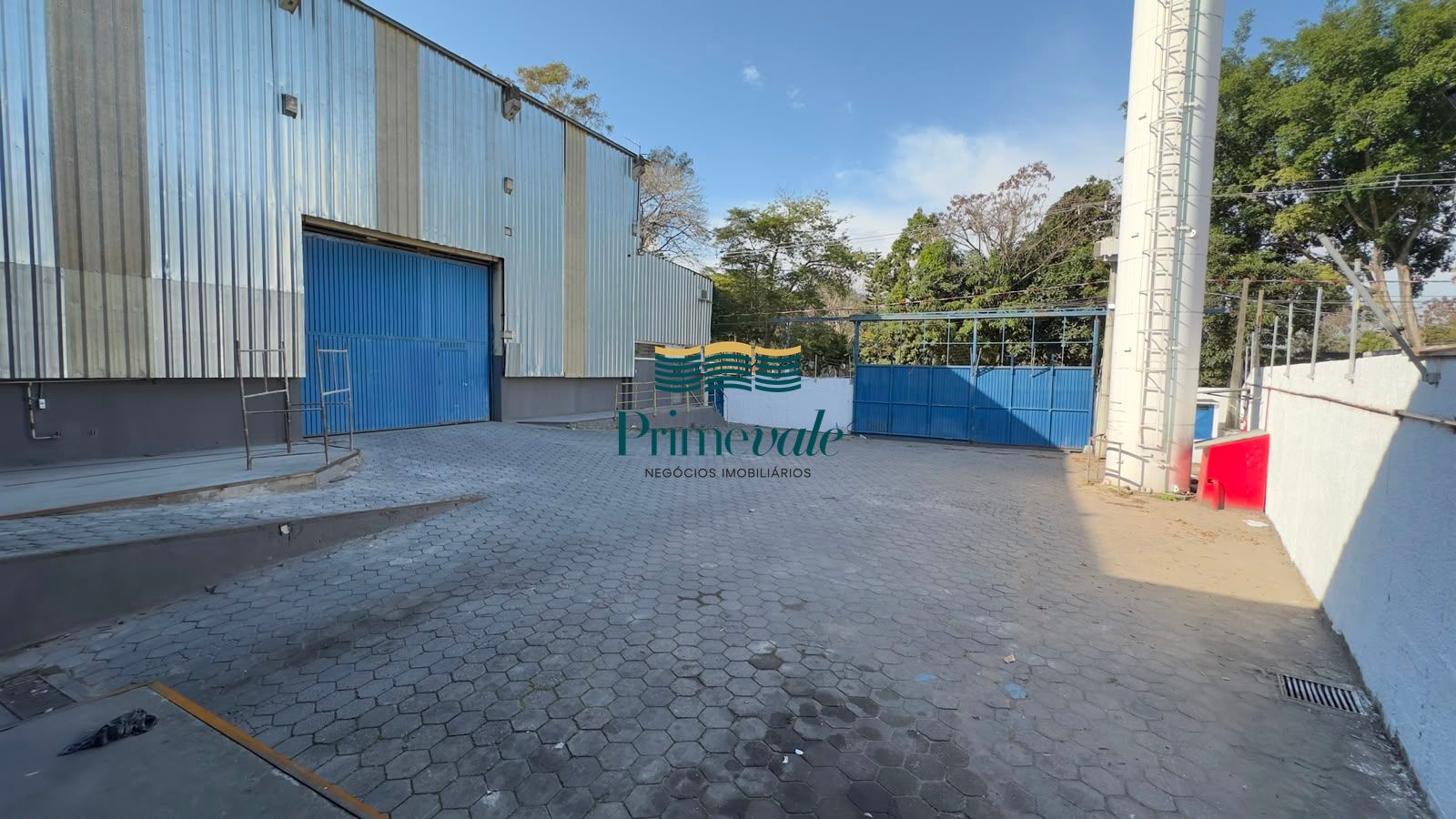 Depósito-Galpão, 1443 m² - Foto 1