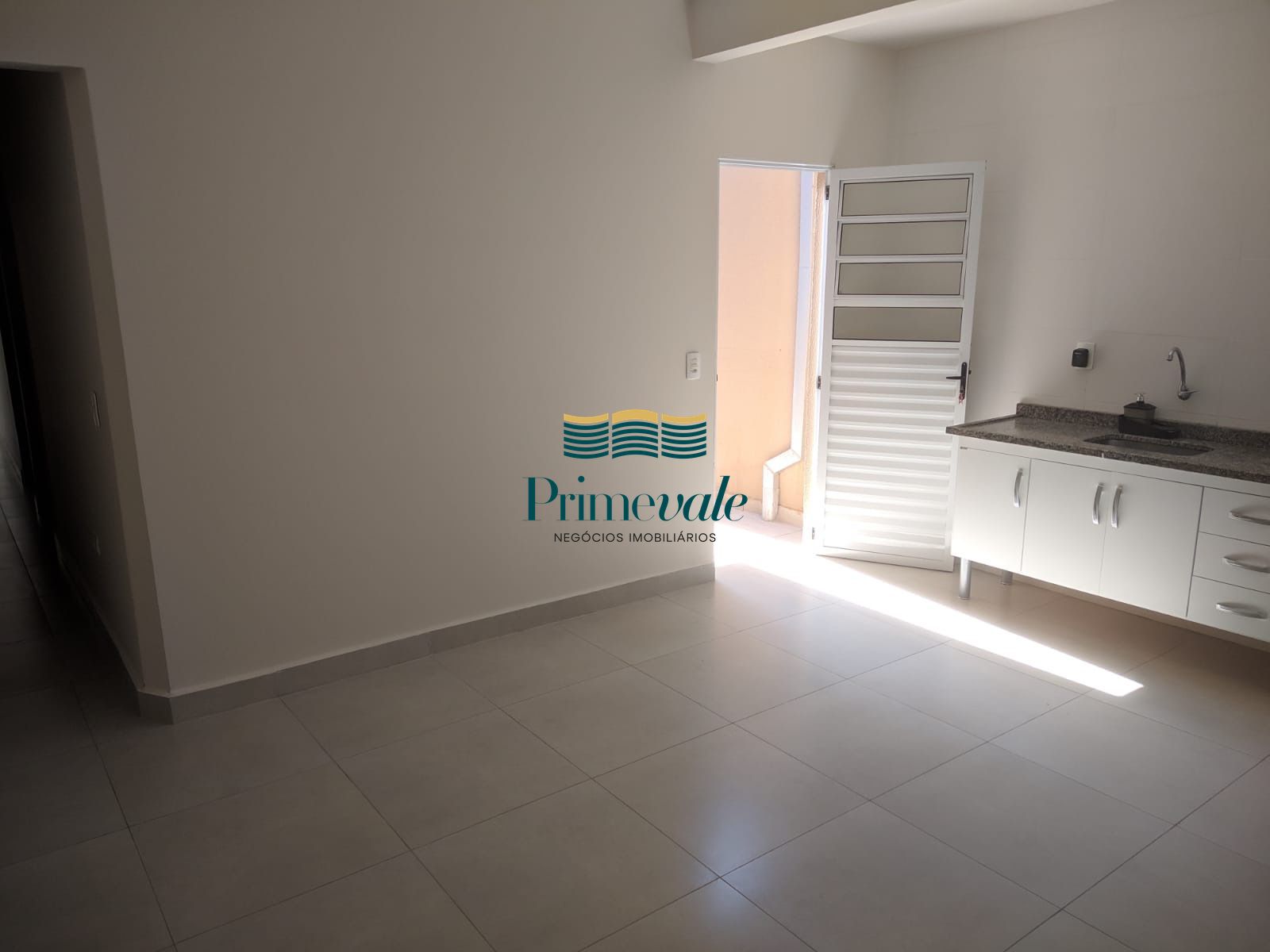 Casa, 3 quartos, 100 m² - Foto 2