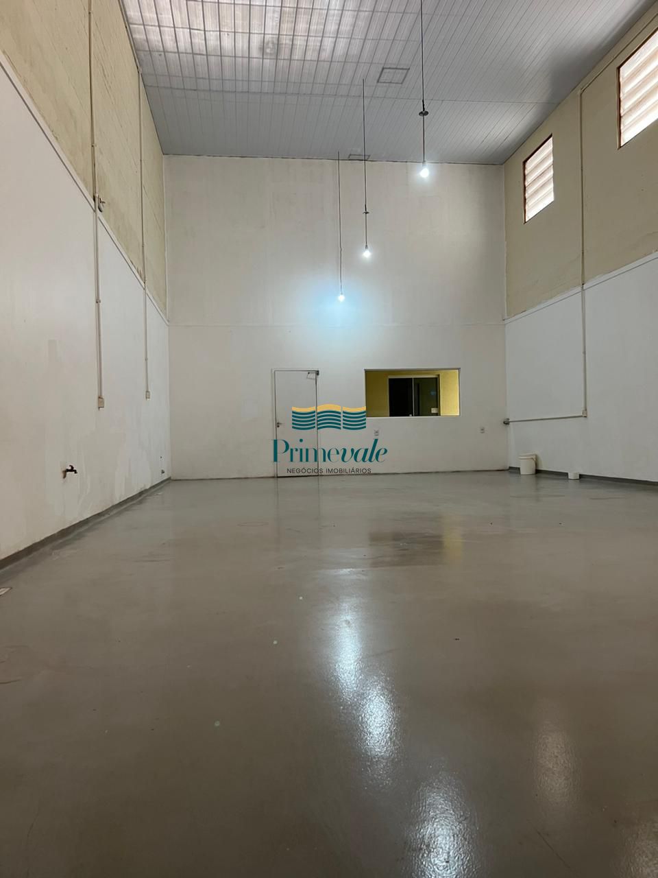 Depósito-Galpão, 240 m² - Foto 3