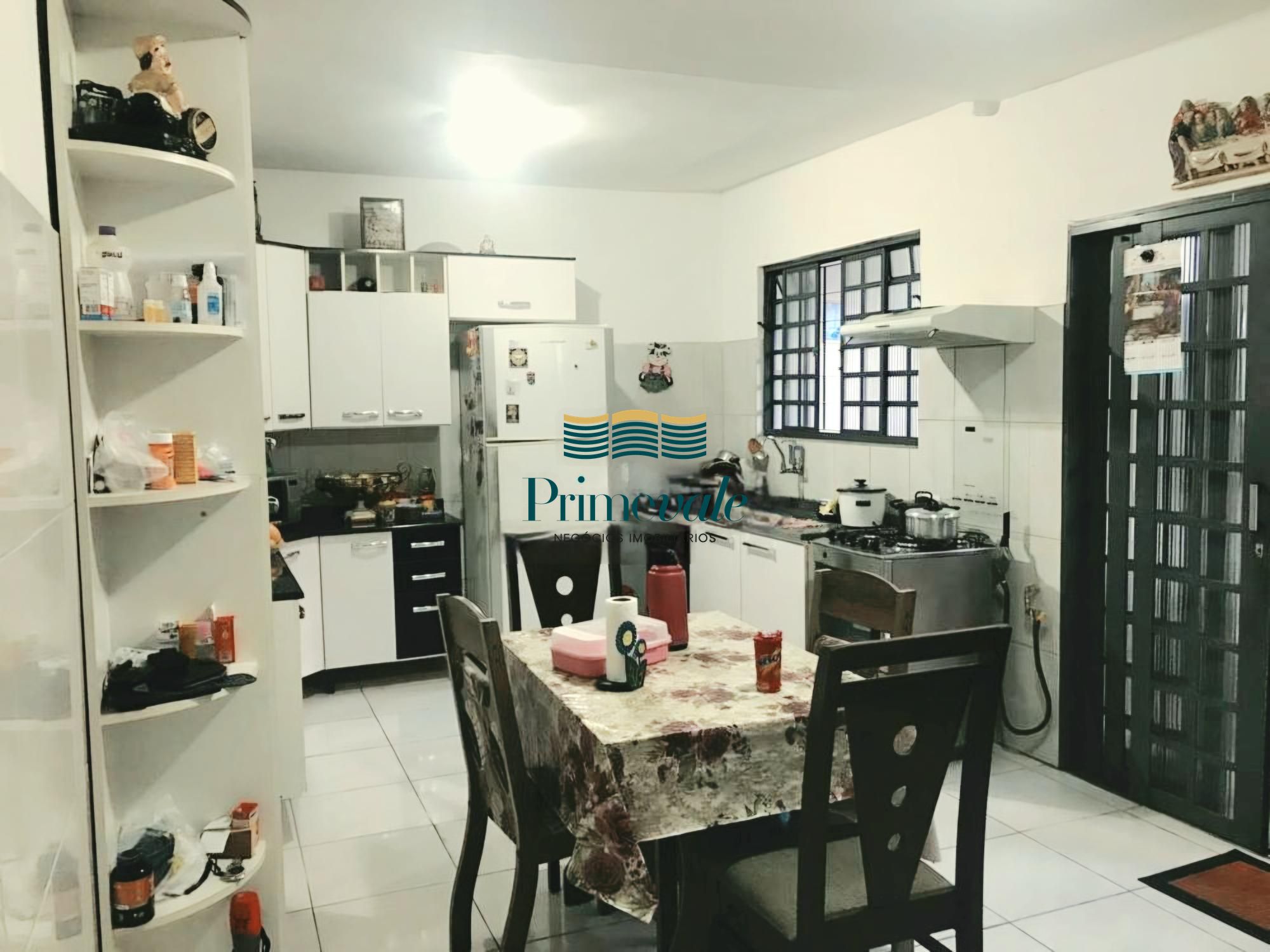 Sobrado, 3 quartos, 265 m² - Foto 1