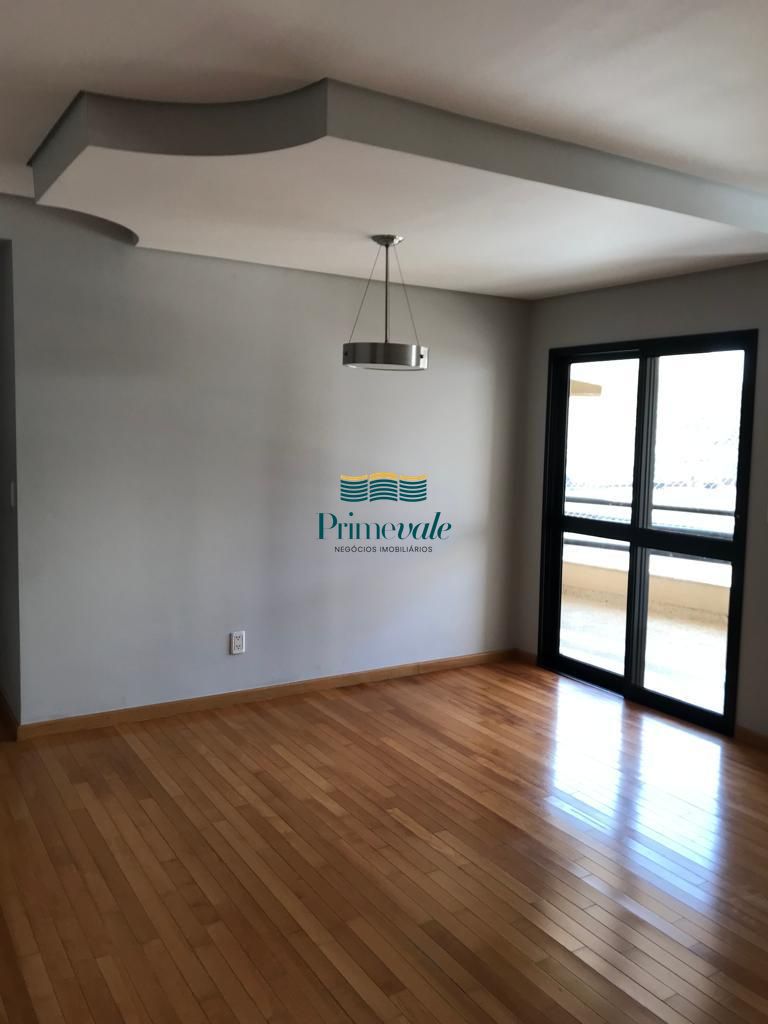 Apartamento, 3 quartos, 130 m² - Foto 1