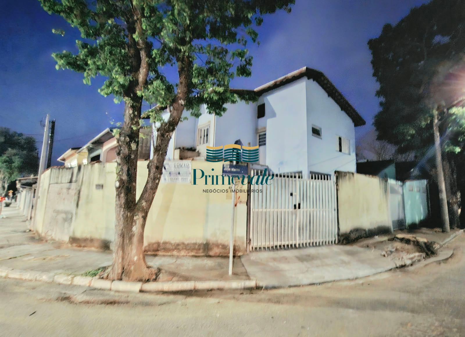 Casa, 1 quarto, 204 m² - Foto 1