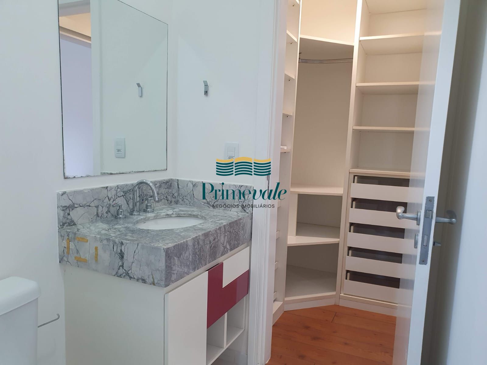 Sobrado, 4 quartos, 330 m² - Foto 33
