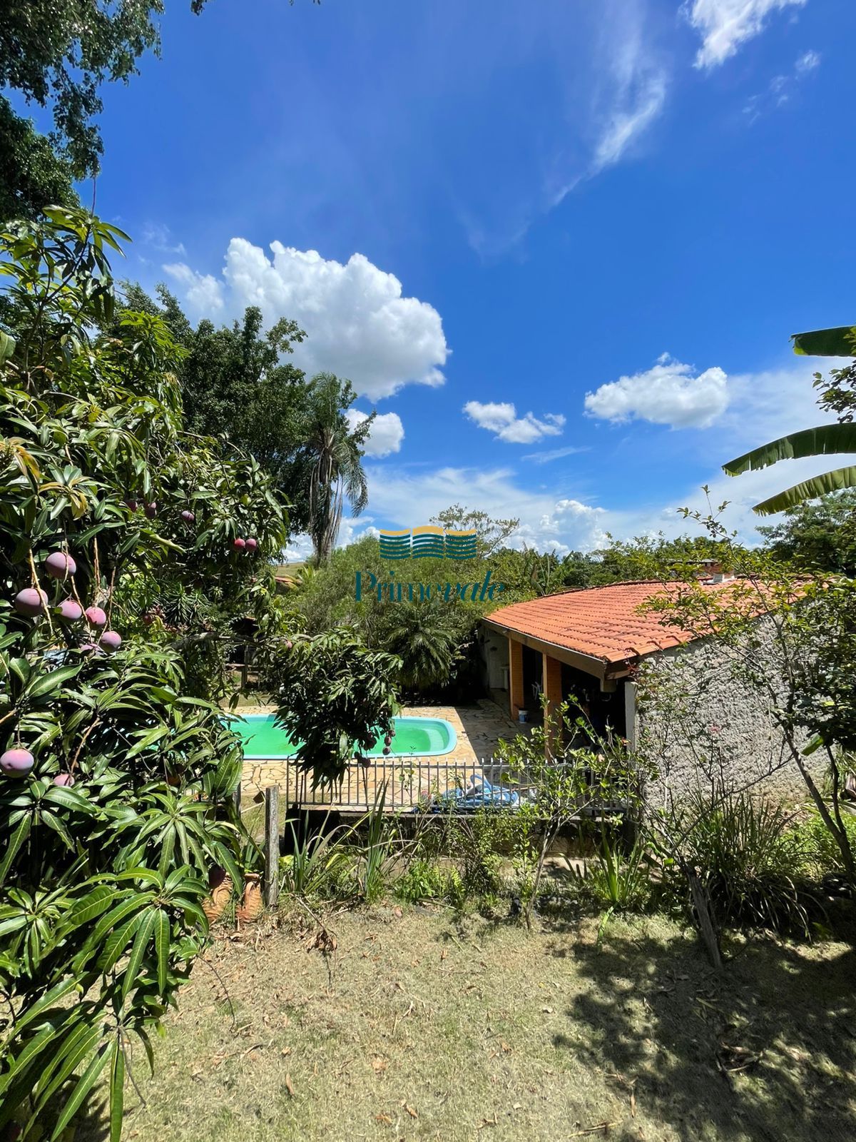 Chácara, 4 quartos, 1534 m² - Foto 1