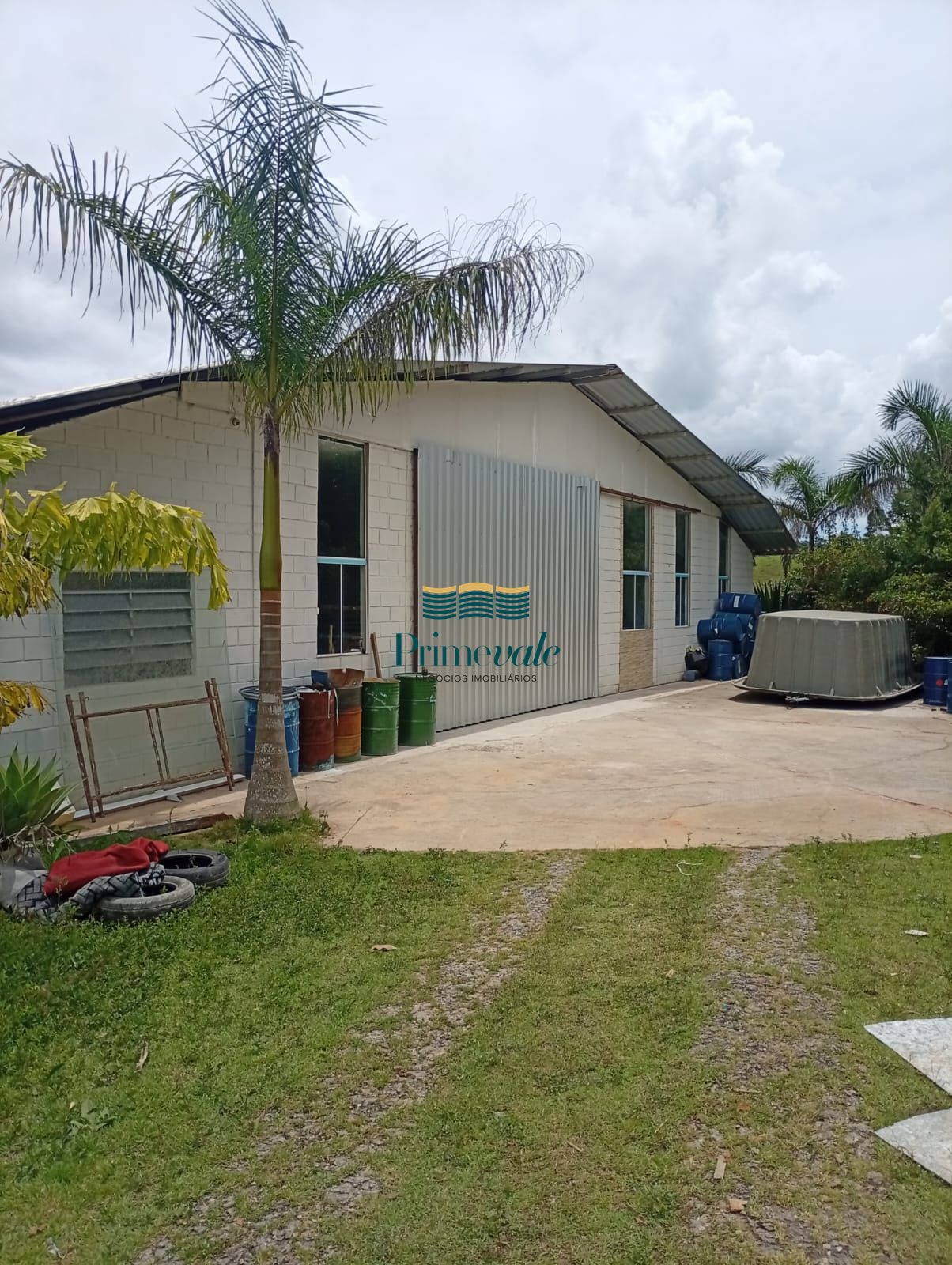 Depósito-Galpão, 850 m² - Foto 1