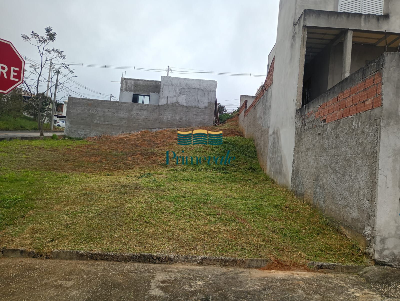 Terreno, 140 m² - Foto 2