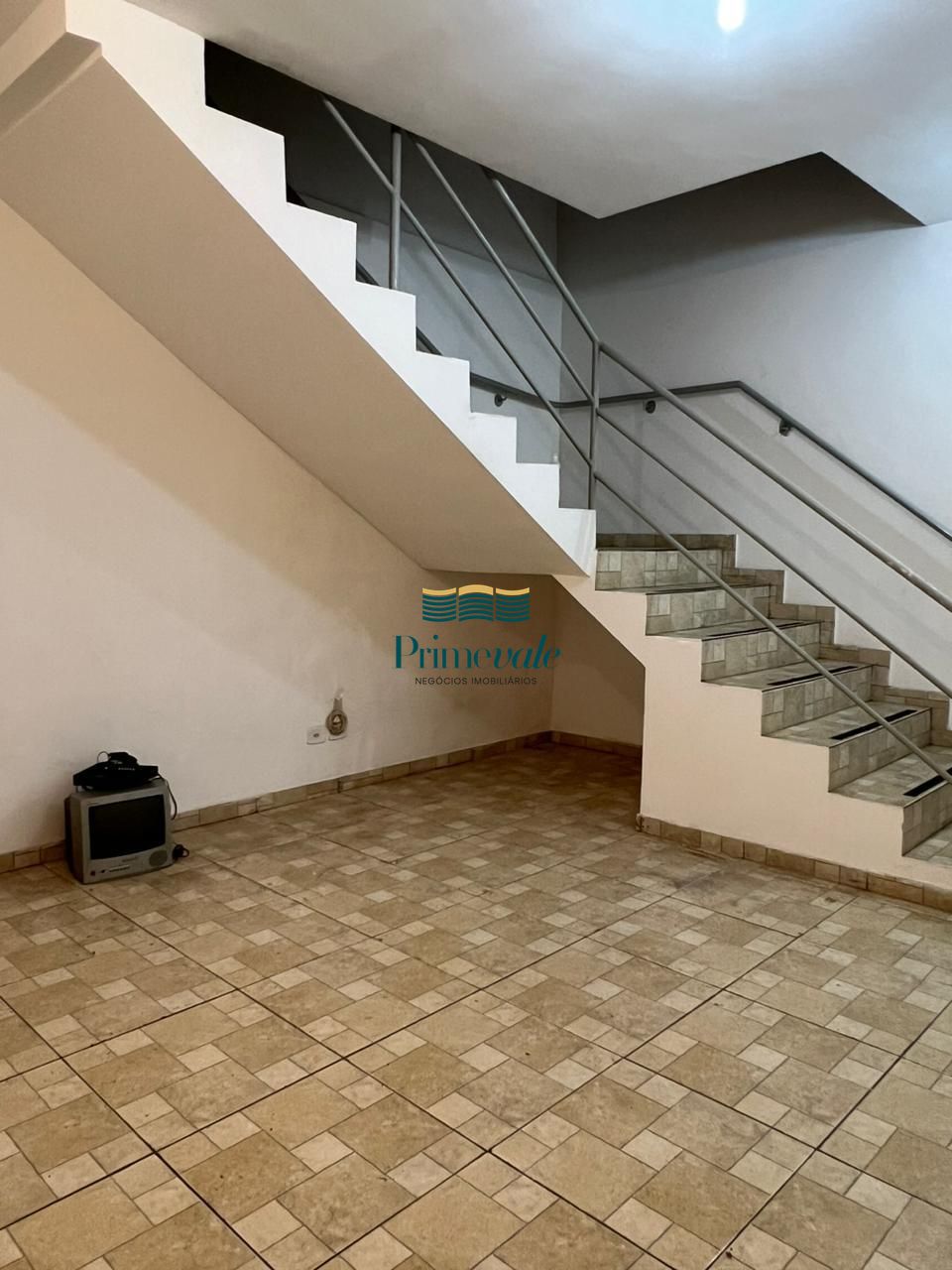 Depósito-Galpão, 240 m² - Foto 4