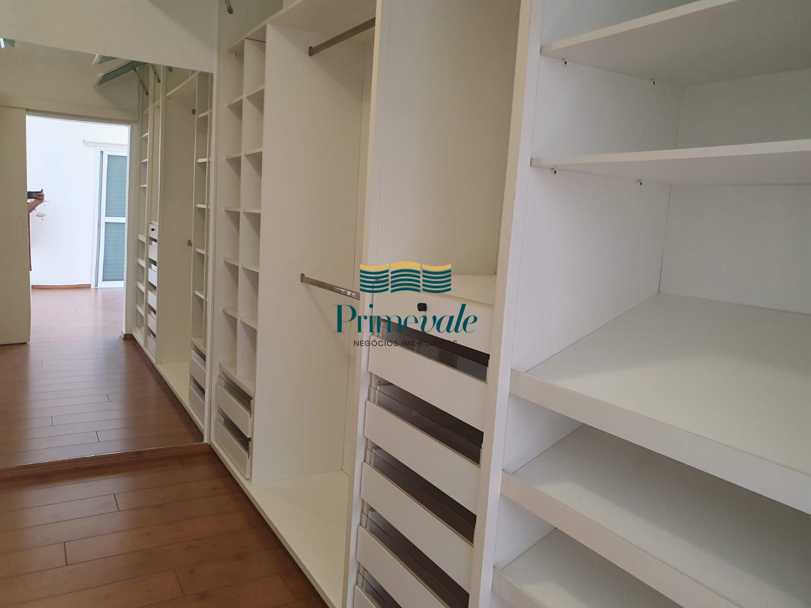 Sobrado, 4 quartos, 330 m² - Foto 48