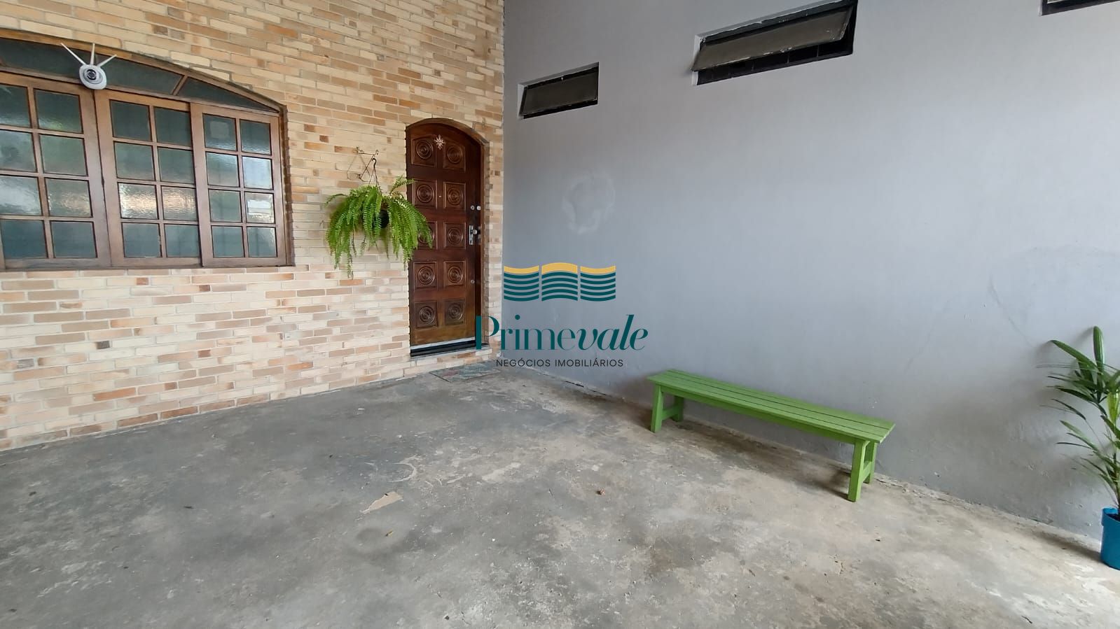Casa, 5 quartos, 220 m² - Foto 1