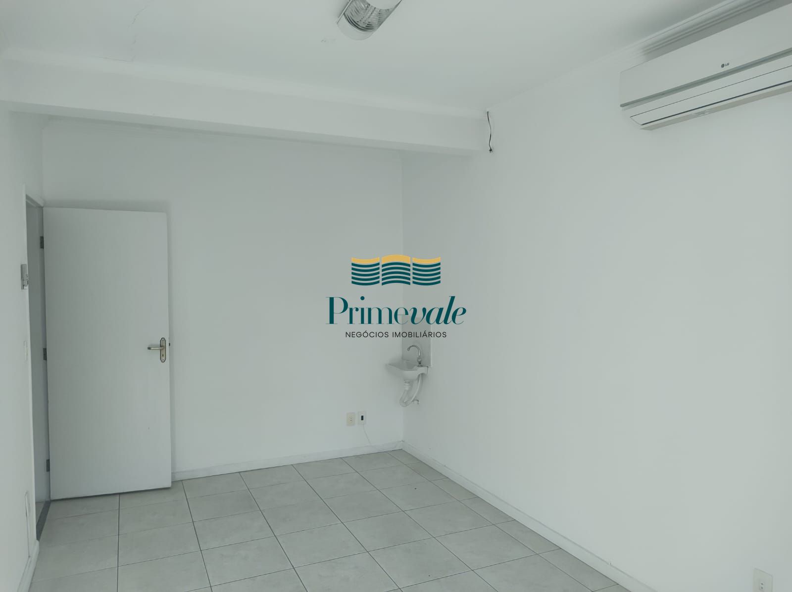 Sobrado, 4 quartos, 300 m² - Foto 57