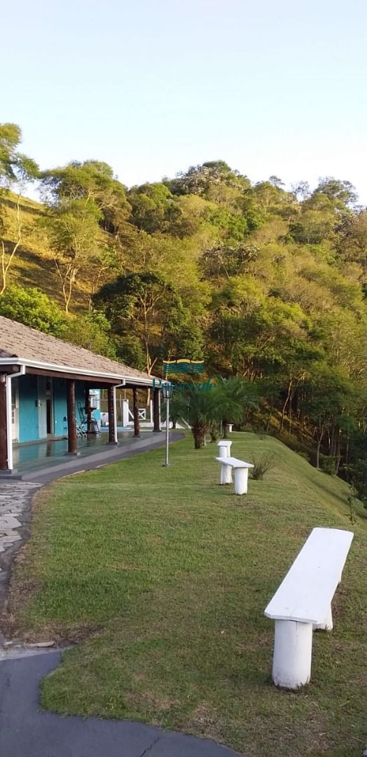 Chácara, 3 quartos, 270 m² - Foto 2