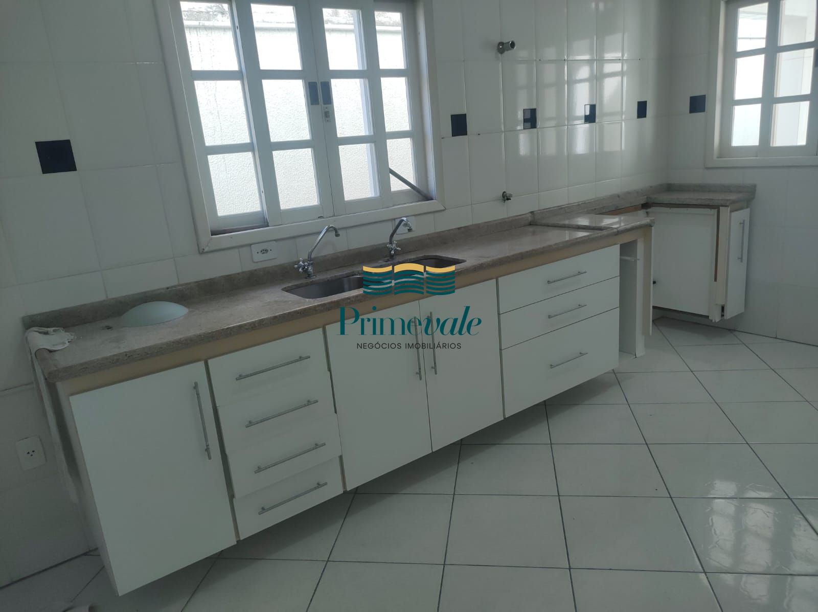 Sobrado, 4 quartos, 300 m² - Foto 25