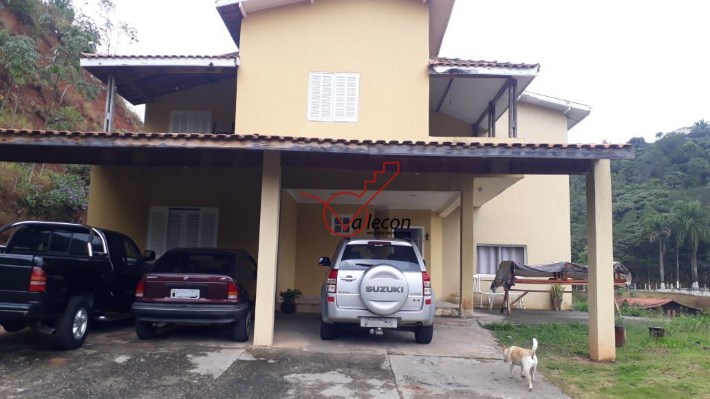 Sobrado à venda com 7 quartos, 290m² - Foto 2