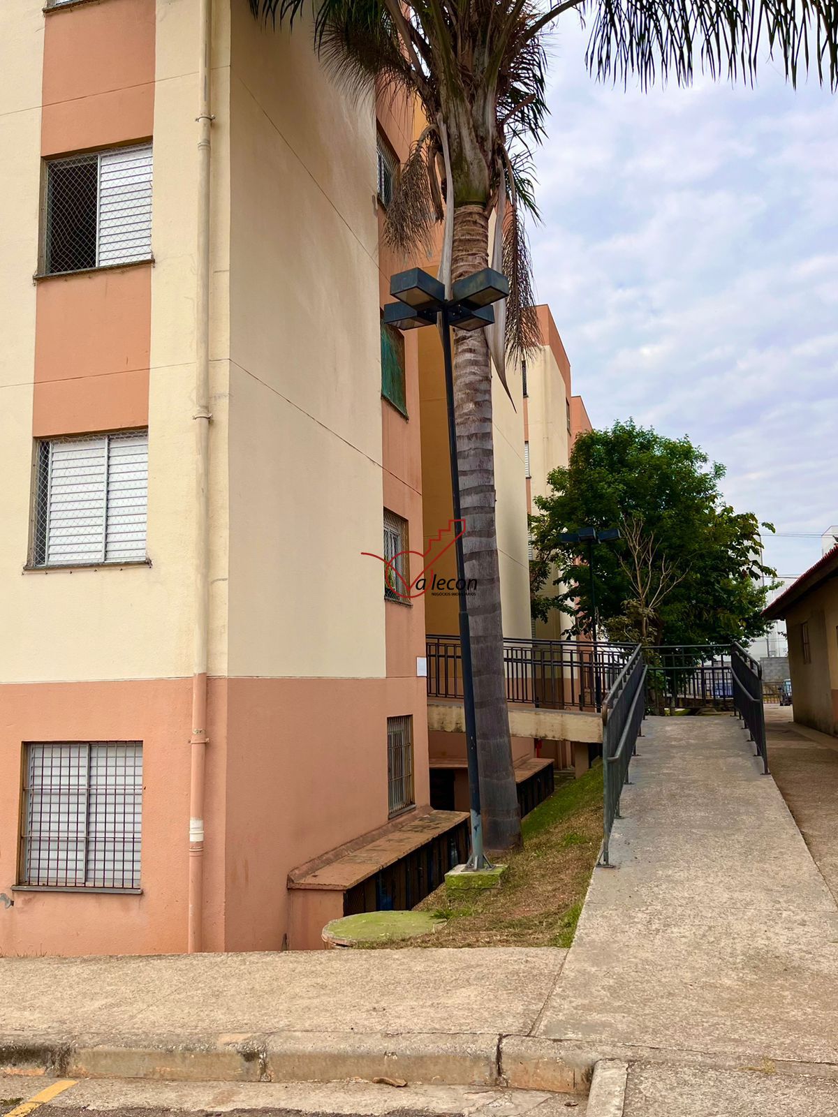 Apartamento à venda com 2 quartos, 70m² - Foto 18