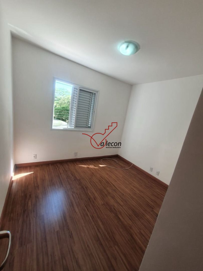 Apartamento à venda com 3 quartos, 76m² - Foto 11