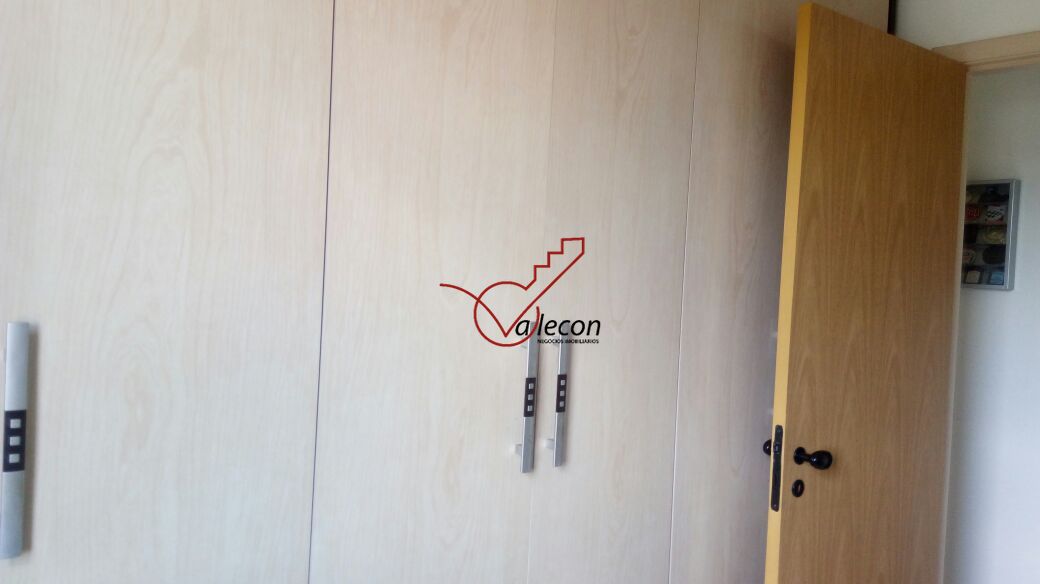 Apartamento para alugar com 2 quartos, 50m² - Foto 15
