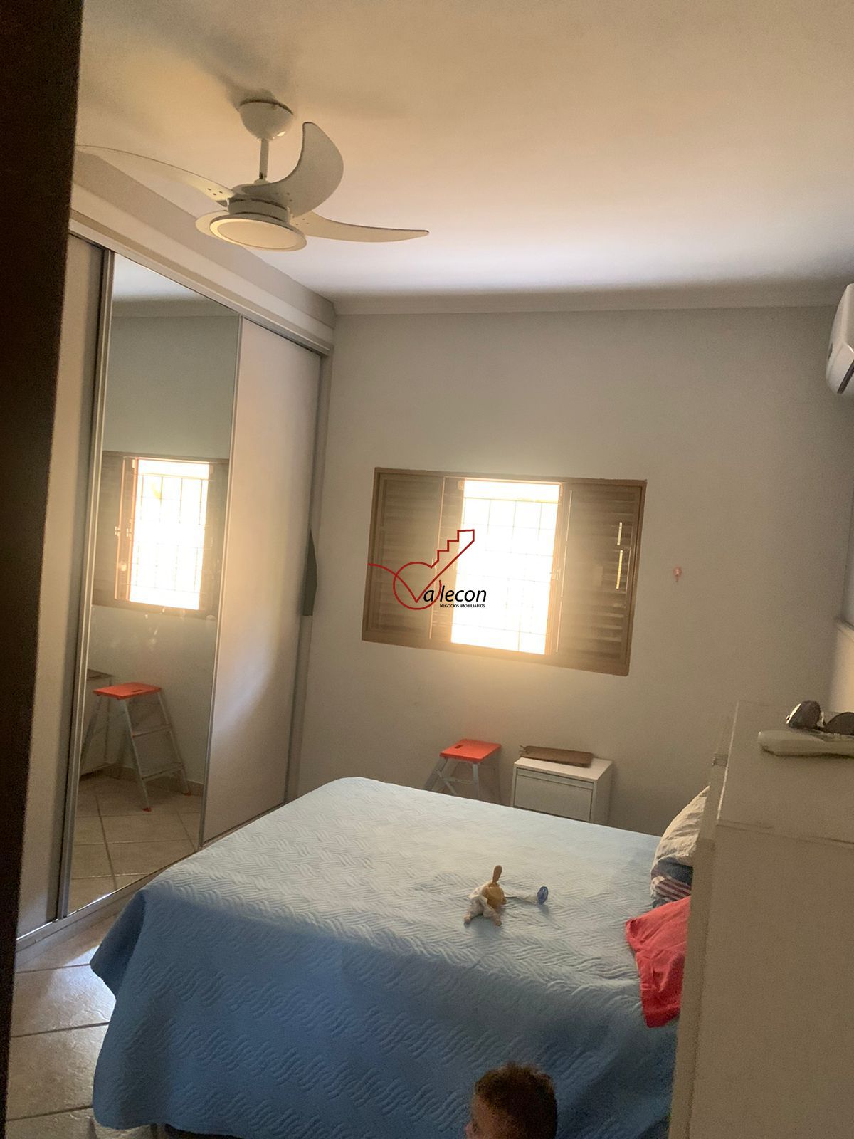 Casa à venda com 3 quartos, 220m² - Foto 15