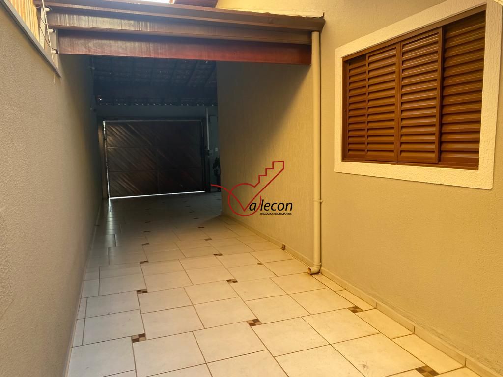 Casa à venda com 3 quartos, 181m² - Foto 19