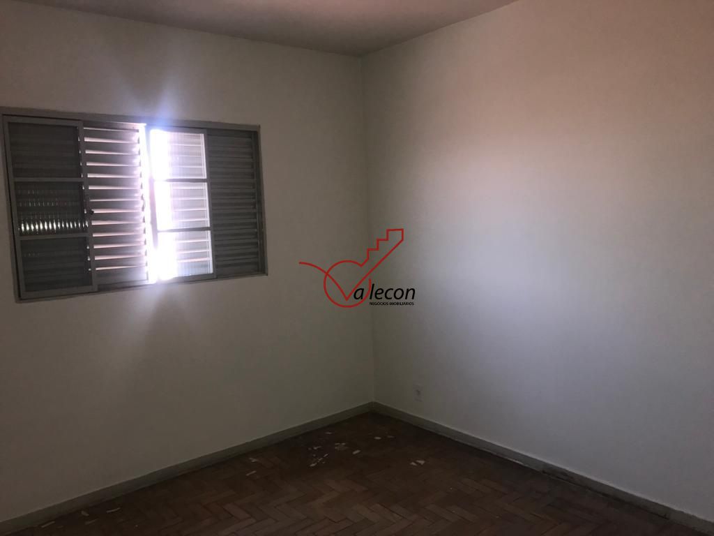 Casa à venda com 6 quartos, 197m² - Foto 16